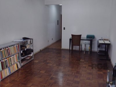 Apartamento à venda com 104m², 3 quartos, 1 vaga no bairro Centro Histórico em Porto Alegre - Foto 13