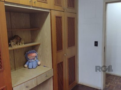 Apartamento à venda com 104m², 3 quartos, 1 vaga no bairro Centro Histórico em Porto Alegre - Foto 18