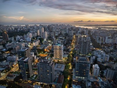 Apartamento à venda com 70m², 2 quartos, 2 suítes, 1 vaga no bairro Auxiliadora em Porto Alegre - Foto 22