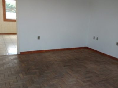 Predio à venda com 489m² no bairro Medianeira em Porto Alegre - Foto 5