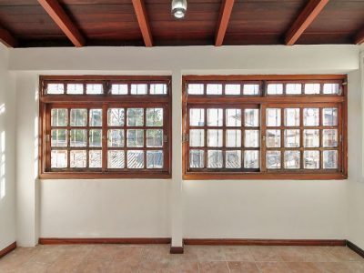 Casa à venda com 79m², 2 quartos, 1 vaga no bairro Tristeza em Porto Alegre - Foto 32