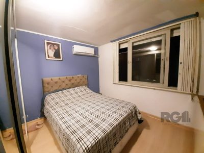 Apartamento à venda com 63m², 2 quartos no bairro Santo Antônio em Porto Alegre - Foto 5