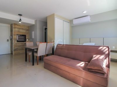 Apartamento à venda com 37m², 1 quarto, 1 vaga no bairro Jardim Europa em Porto Alegre - Foto 9