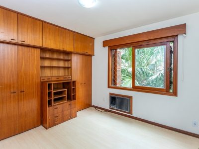 Apartamento à venda com 124m², 3 quartos, 1 suíte, 2 vagas no bairro Petrópolis em Porto Alegre - Foto 8