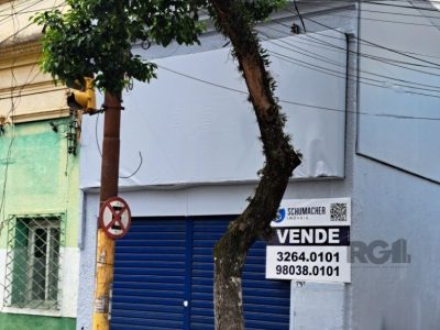 Loja à venda com 102m² no bairro Floresta em Porto Alegre - Foto 2