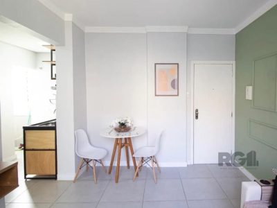 Apartamento à venda com 40m², 1 quarto no bairro Centro Histórico em Porto Alegre - Foto 2