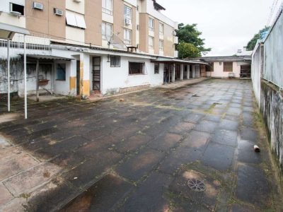 Casa à venda com 200m², 3 quartos, 8 vagas no bairro Cristal em Porto Alegre - Foto 19