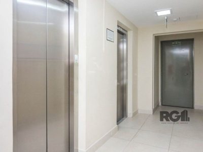 Apartamento à venda com 70m², 3 quartos, 1 suíte, 1 vaga no bairro Partenon em Porto Alegre - Foto 28