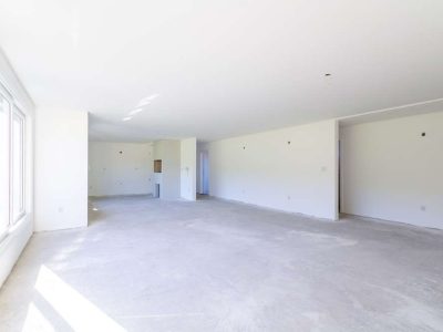 Apartamento à venda com 400m², 3 quartos, 3 suítes, 4 vagas no bairro Três Figueiras em Porto Alegre - Foto 7