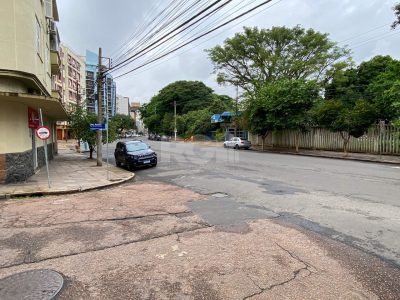 Casa à venda com 64m², 2 quartos no bairro Centro Histórico em Porto Alegre - Foto 3