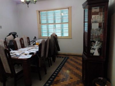 Apartamento à venda com 110m², 3 quartos, 2 vagas no bairro São João em Porto Alegre - Foto 7