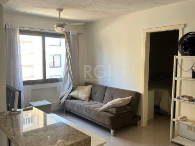 Apartamento à venda com 41m², 1 quarto, 1 vaga no bairro Farroupilha em Porto Alegre - Foto 3