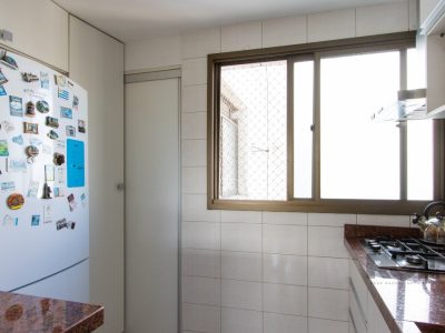 Apartamento à venda com 98m², 3 quartos, 1 suíte, 1 vaga no bairro Cristal em Porto Alegre - Foto 18