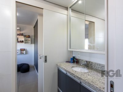 Apartamento à venda com 106m², 3 quartos, 1 suíte, 3 vagas no bairro Tristeza em Porto Alegre - Foto 32