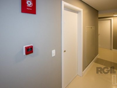 Apartamento à venda com 60m², 1 quarto, 1 suíte, 1 vaga no bairro Glória em Porto Alegre - Foto 4