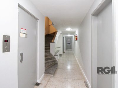 Apartamento à venda com 100m², 3 quartos, 1 vaga no bairro Petrópolis em Porto Alegre - Foto 36