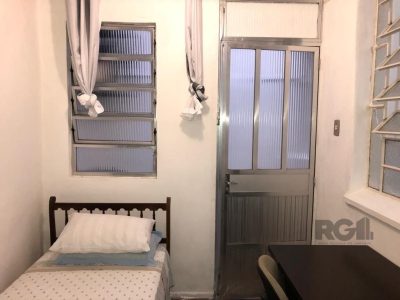 Apartamento à venda com 120m², 3 quartos, 1 suíte no bairro Centro Histórico em Porto Alegre - Foto 11