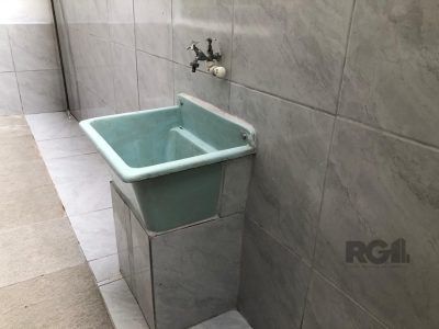 Apartamento à venda com 120m², 3 quartos, 1 suíte no bairro Centro Histórico em Porto Alegre - Foto 18