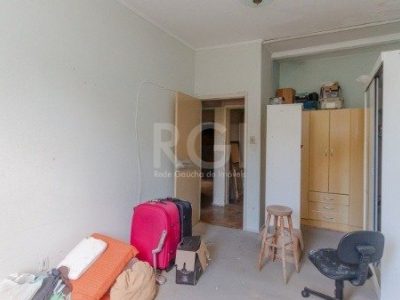 Casa à venda com 220m², 3 quartos, 2 vagas no bairro Petrópolis em Porto Alegre - Foto 8