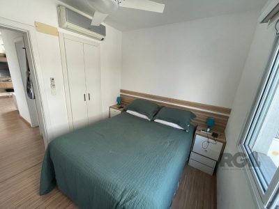 Apartamento à venda com 45m², 1 quarto, 1 suíte, 1 vaga no bairro Menino Deus em Porto Alegre - Foto 11