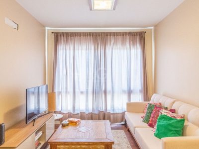 Apartamento à venda com 64m², 2 quartos, 1 suíte, 1 vaga no bairro Santana em Porto Alegre - Foto 9