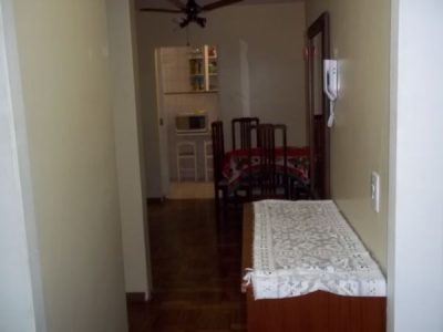 Apartamento à venda com 77m², 2 quartos no bairro Higienópolis em Porto Alegre - Foto 2