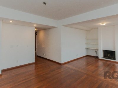 Apartamento à venda com 138m², 3 quartos, 1 suíte, 2 vagas no bairro Bela Vista em Porto Alegre - Foto 3