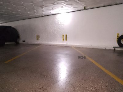 Apartamento à venda com 93m², 3 quartos, 1 suíte, 1 vaga no bairro Santana em Porto Alegre - Foto 26