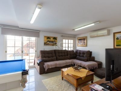 Casa Condominio à venda com 300m², 4 quartos, 2 suítes, 2 vagas no bairro Ipanema em Porto Alegre - Foto 16