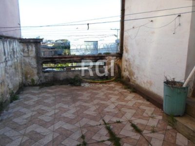 Predio à venda com 451m², 3 quartos no bairro Navegantes em Porto Alegre - Foto 4