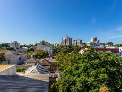 Casa à venda com 156m², 3 quartos, 1 suíte, 3 vagas no bairro Cristo Redentor em Porto Alegre - Foto 34