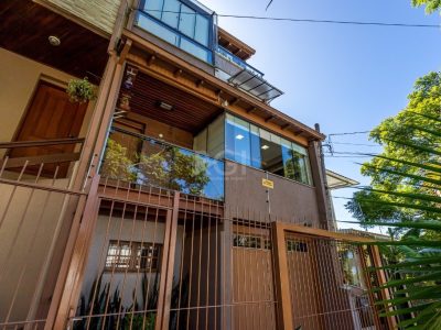 Casa à venda com 156m², 3 quartos, 1 suíte, 3 vagas no bairro Cristo Redentor em Porto Alegre - Foto 40