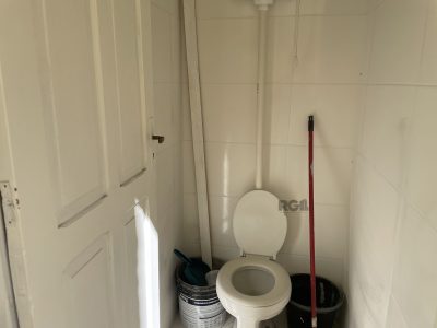 Apartamento à venda com 70m², 2 quartos, 1 suíte no bairro São João em Porto Alegre - Foto 6