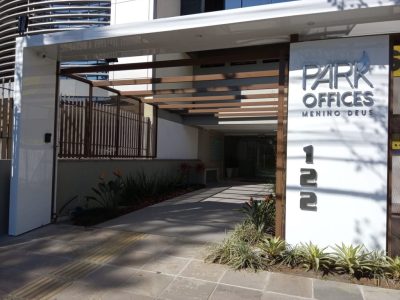 Conjunto/Sala à venda com 38m², 1 vaga no bairro Menino Deus em Porto Alegre - Foto 7