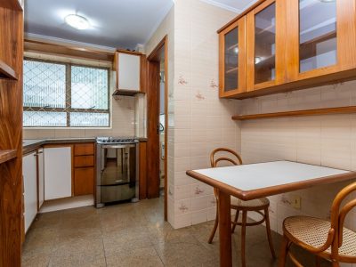 Apartamento à venda com 124m², 3 quartos, 1 suíte, 2 vagas no bairro Petrópolis em Porto Alegre - Foto 17