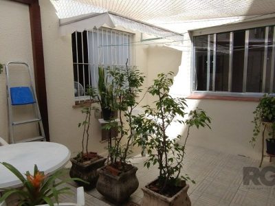 Apartamento à venda com 47m², 2 quartos no bairro Menino Deus em Porto Alegre - Foto 22