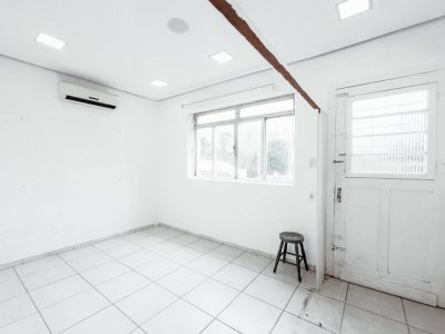 Casa à venda com 240m², 3 quartos no bairro Petrópolis em Porto Alegre - Foto 8