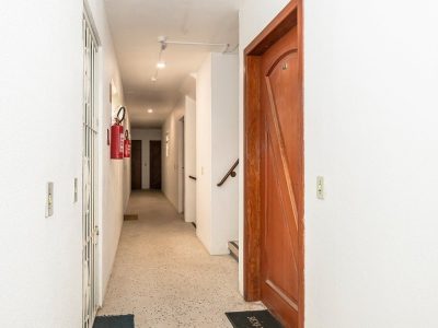 Apartamento à venda com 76m², 2 quartos, 1 vaga no bairro Tristeza em Porto Alegre - Foto 6