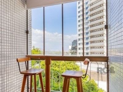 Apartamento à venda com 73m², 2 quartos no bairro Centro em Porto Alegre - Foto 7