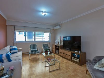 Apartamento à venda com 144m², 3 quartos, 2 suítes, 2 vagas no bairro Petrópolis em Porto Alegre - Foto 12