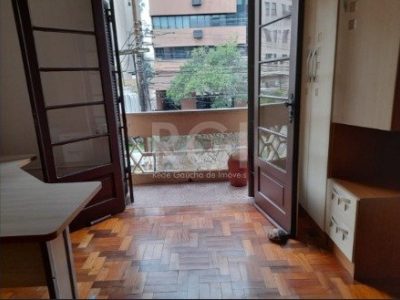 Apartamento à venda com 96m², 3 quartos, 1 vaga no bairro Menino Deus em Porto Alegre - Foto 8