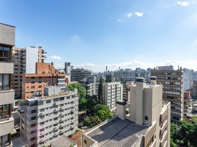 Cobertura à venda com 216m², 4 quartos, 1 suíte, 2 vagas no bairro Petrópolis em Porto Alegre - Foto 10