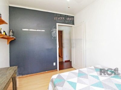 Apartamento à venda com 97m², 3 quartos, 1 suíte, 2 vagas no bairro Chácara das Pedras em Porto Alegre - Foto 5