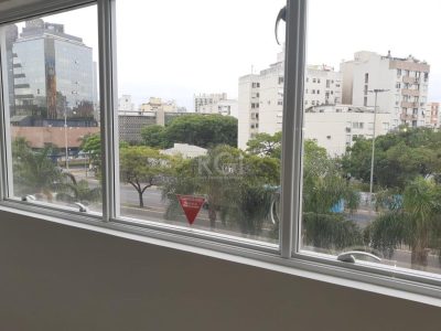 Conjunto/Sala à venda com 35m² no bairro Cidade Baixa em Porto Alegre - Foto 4