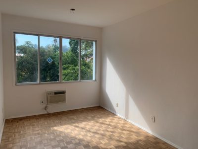 Apartamento à venda com 67m², 2 quartos, 1 vaga no bairro Ipanema em Porto Alegre - Foto 7