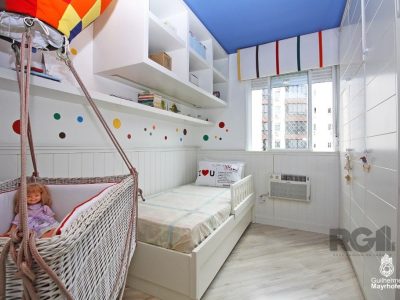 Apartamento à venda com 70m², 2 quartos, 1 vaga no bairro Jardim Botânico em Porto Alegre - Foto 6