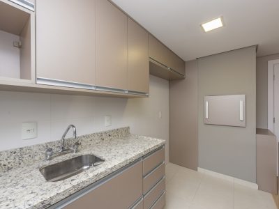 Apartamento à venda com 65m², 3 quartos, 1 suíte, 2 vagas no bairro Petrópolis em Porto Alegre - Foto 11