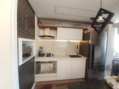 Apartamento à venda com 69m², 2 quartos, 1 suíte, 2 vagas no bairro Menino Deus em Porto Alegre - Foto 7