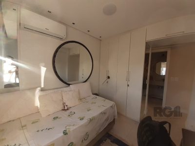 Apartamento à venda com 69m², 2 quartos, 1 suíte, 2 vagas no bairro Menino Deus em Porto Alegre - Foto 12