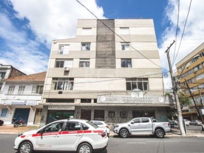 Apartamento à venda com 82m², 2 quartos no bairro São Geraldo em Porto Alegre - Foto 2